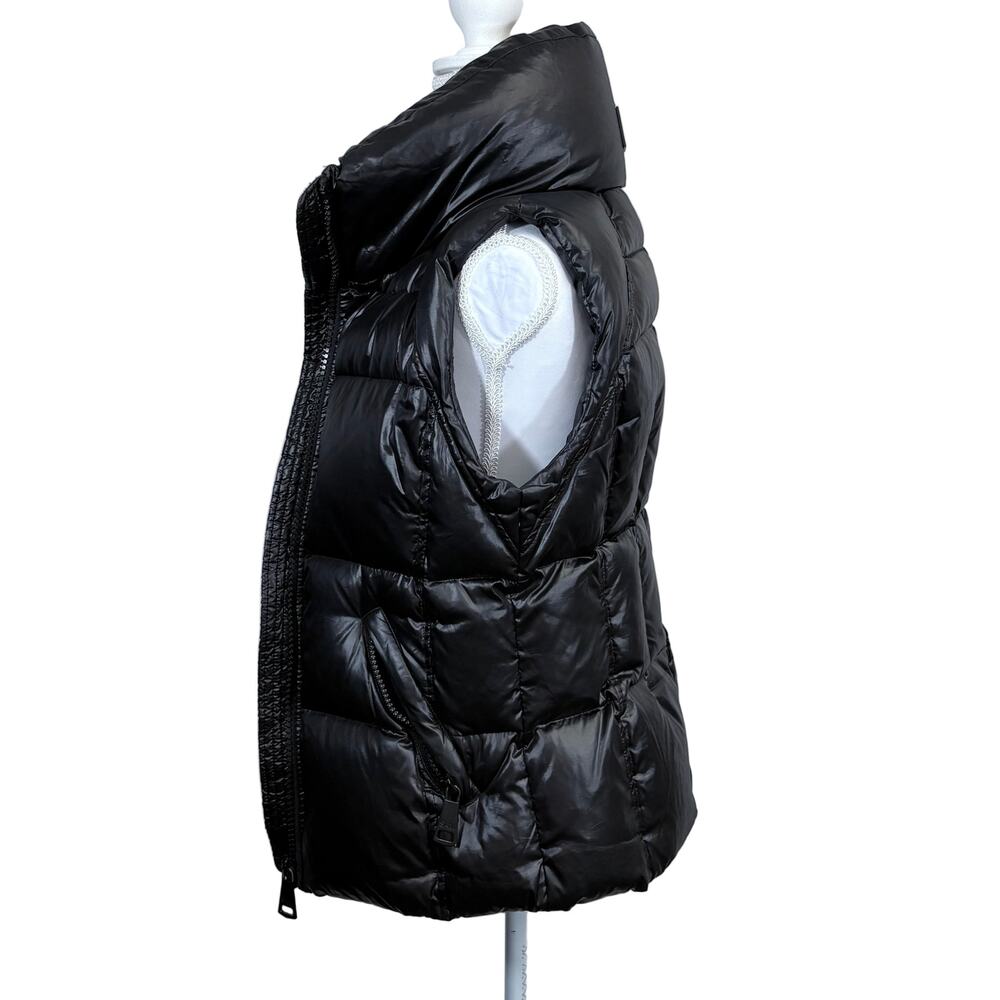 SAM New York, women's puffer vest, size medium - Picture 3 of 6